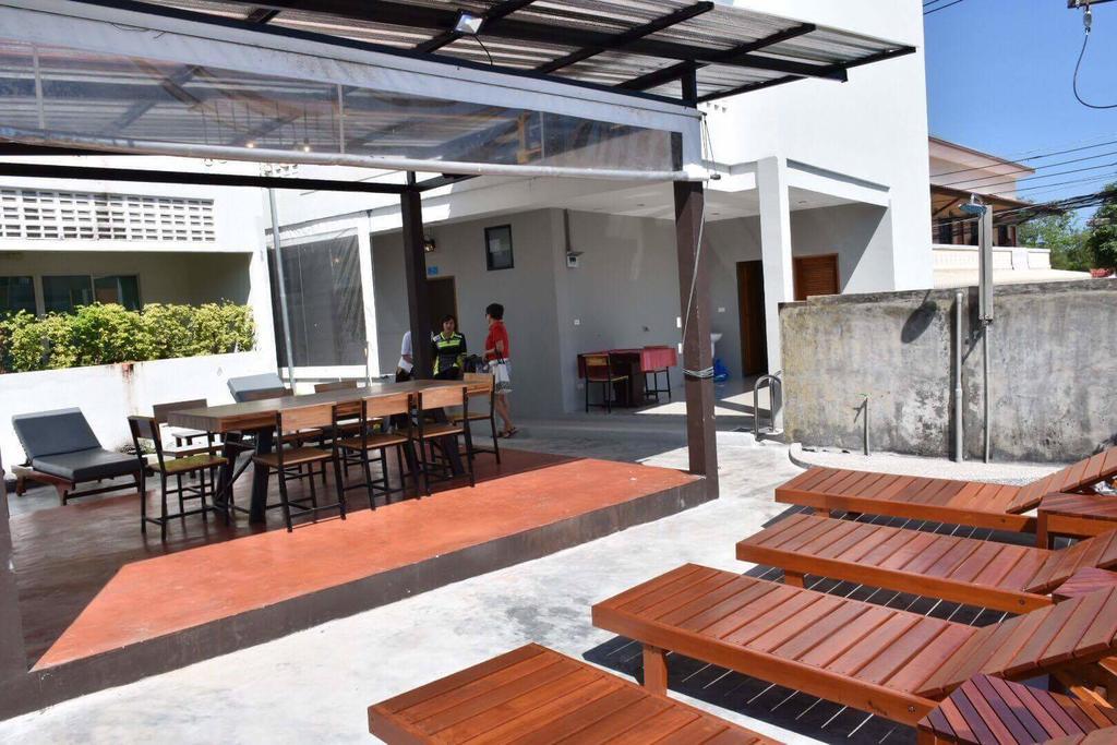 Ocean12 Chic Hotel Phuket Exterior foto